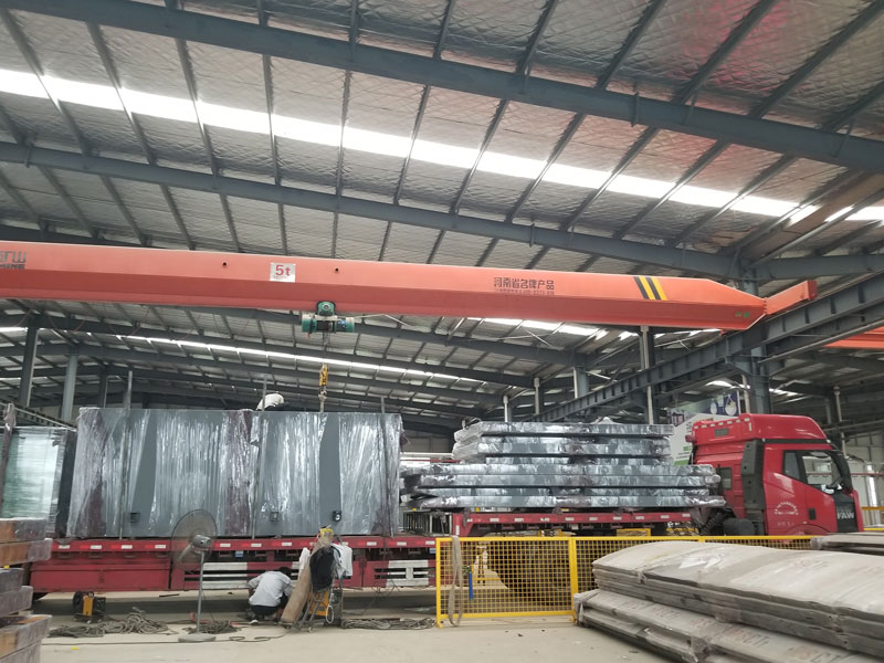 第二批云南公交候車亭發(fā)貨案例