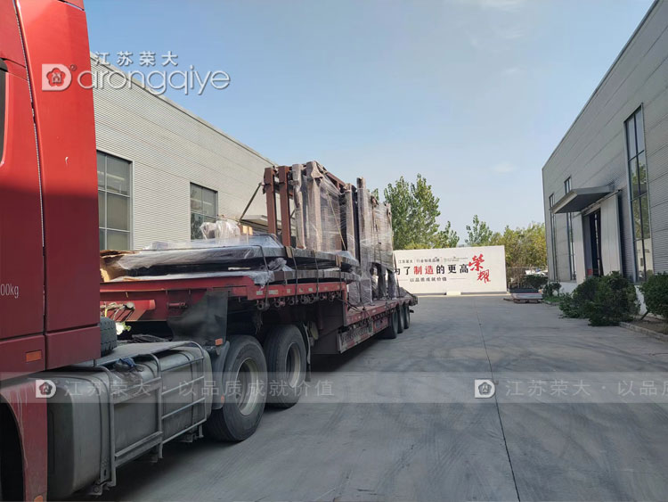 山東仿古公交站臺發貨